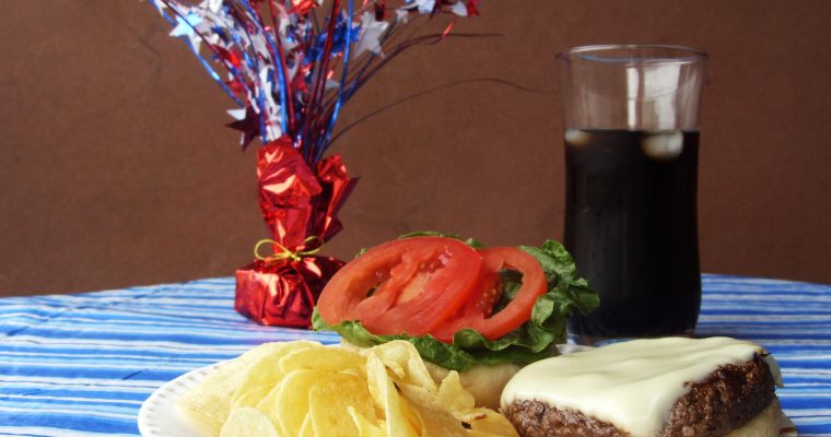 Cheeseburger – Happy Birthday America
